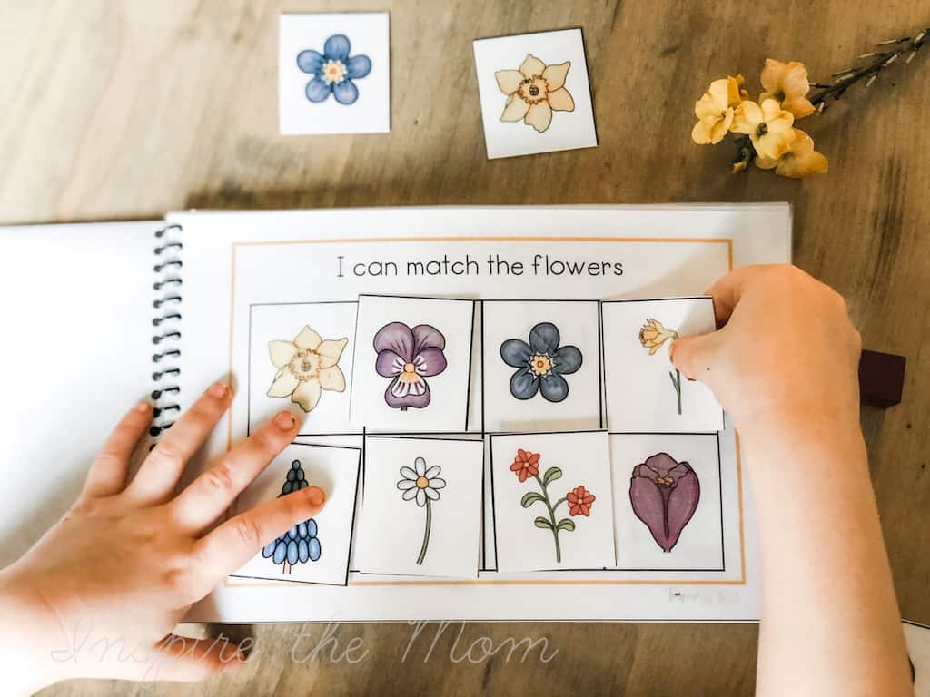 Preschool spring flower busy book