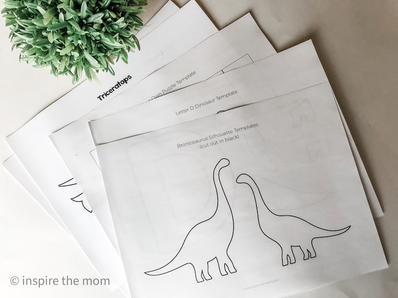 Dinosaur free craft template pack - www.inspirethemom.com