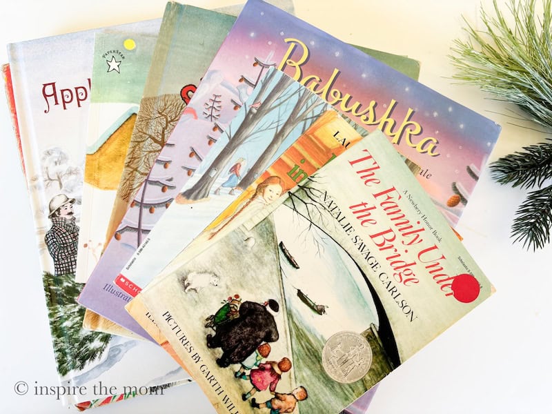 Christmas Read Alouds: 30+ Christmas Books Your Family Will Love. List. www.inspirethemom.com