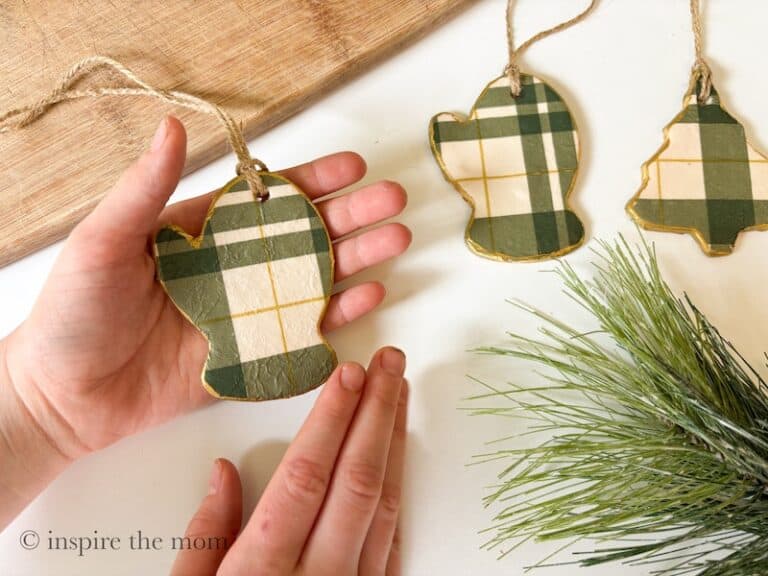 Easy DIY Clay Ornaments with Napkin Decoupage. Mittens. www.inspirethemom.com